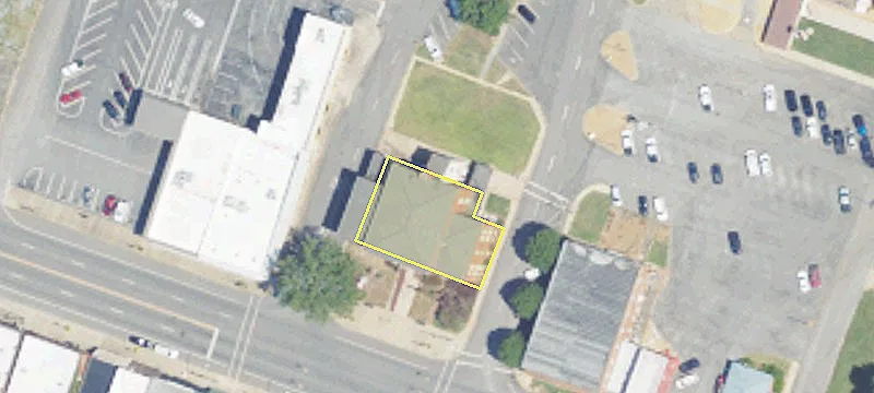 100 Main St
