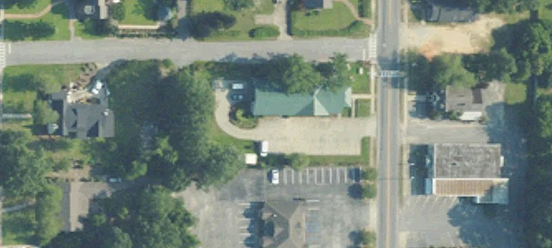 719 Douglas Ave