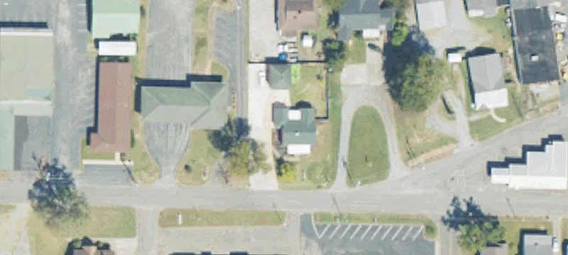 705 Laurel St