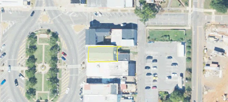 11 Public E Sq