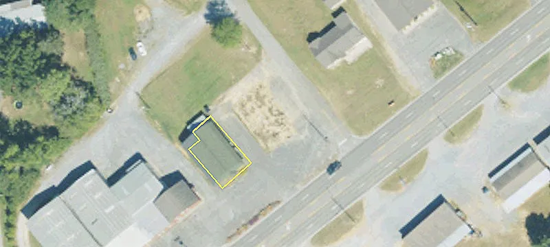 1504 Main St