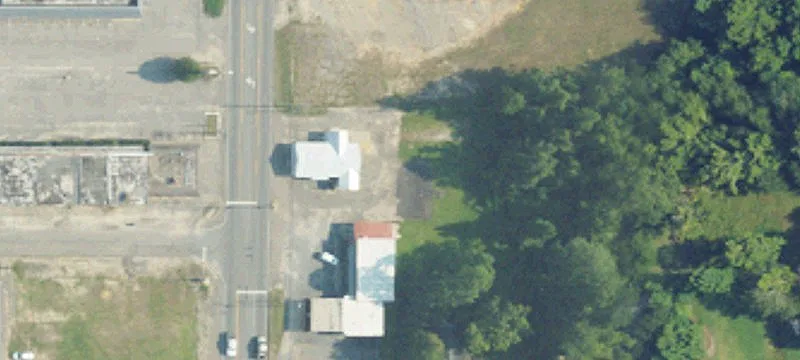 1006 Douglas Ave