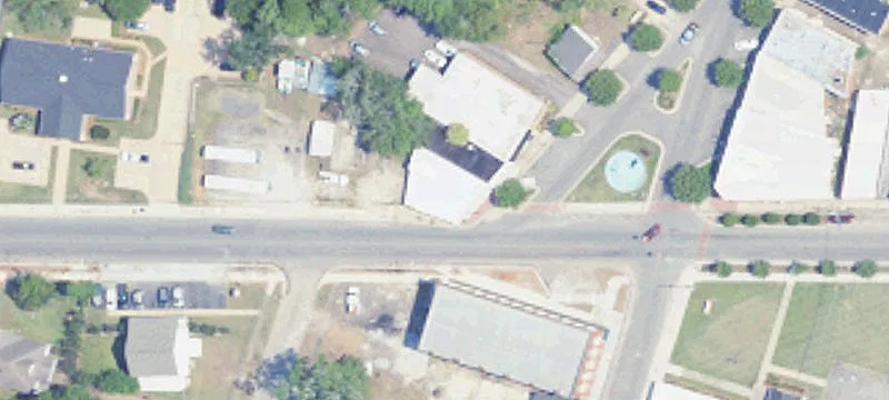 Lanier Ave