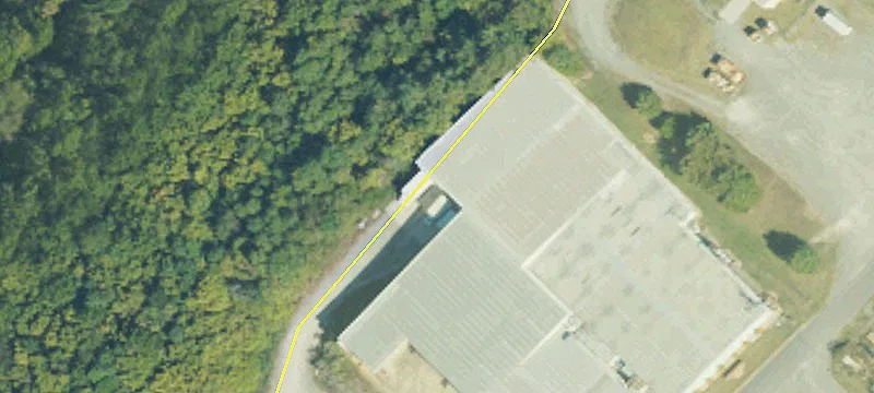 2400 Airport W Rd