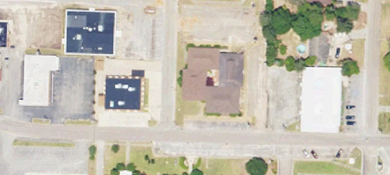 415 James St