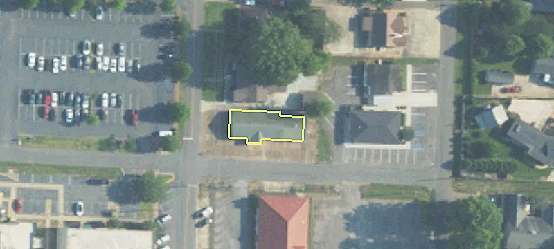 200 Sanders St