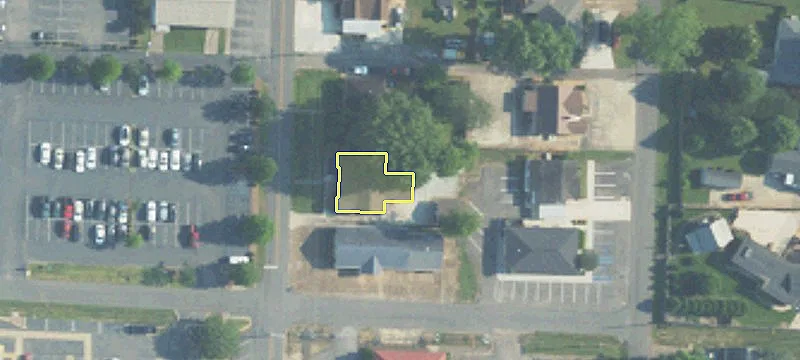 202 Sanders St