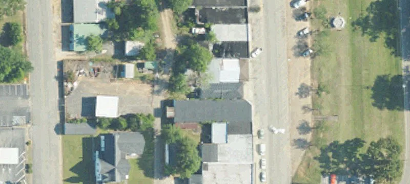 19185 Main St