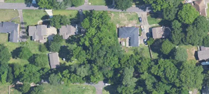 2116 Sharon Ln