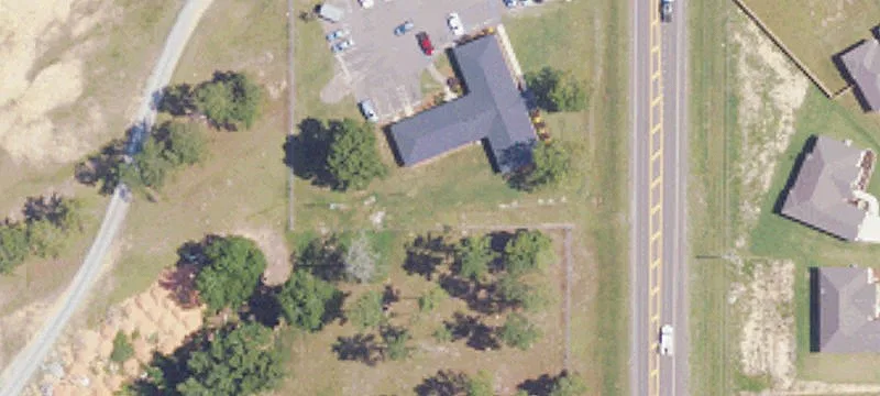 2175 Us Hwy 31st N
