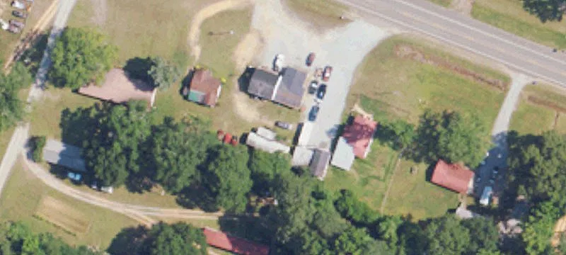1381 Hwy 82nd W