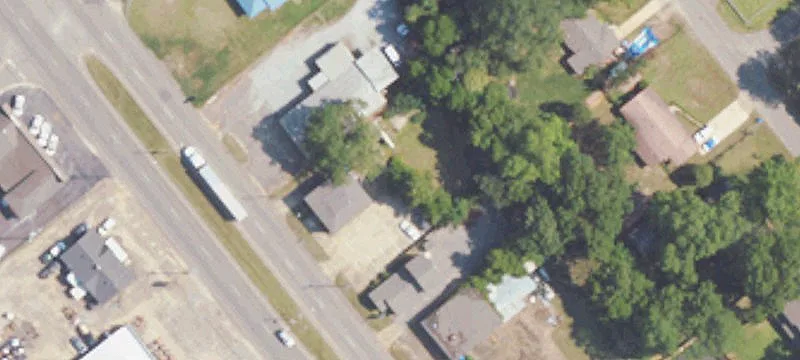 925 Memorial Dr
