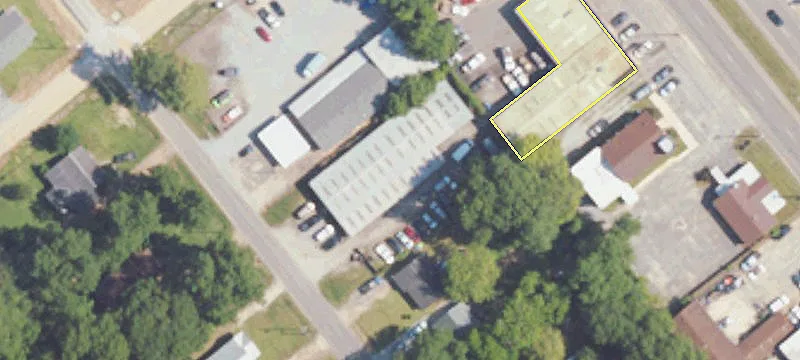 827 Davis St