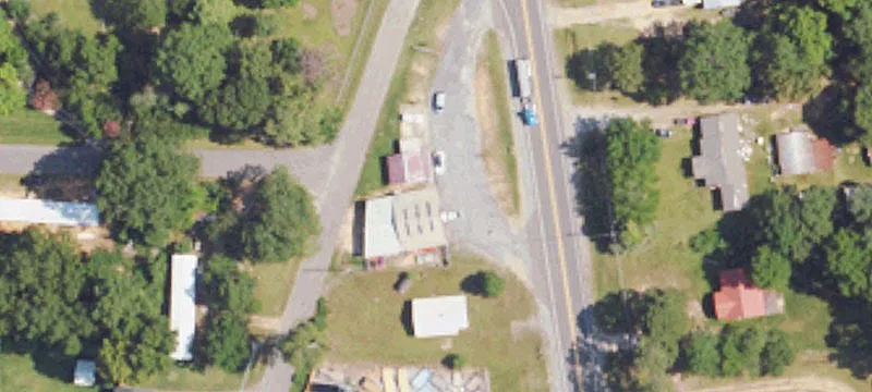 1385 Hwy 31st N