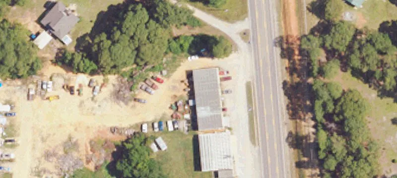 1565 Hwy 31st N