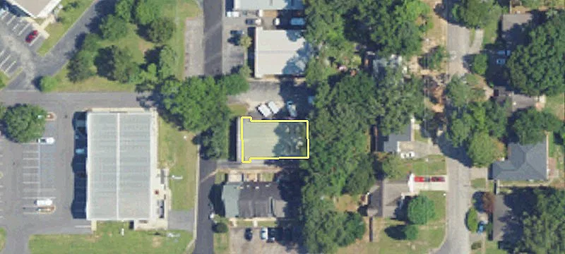 104 5th St