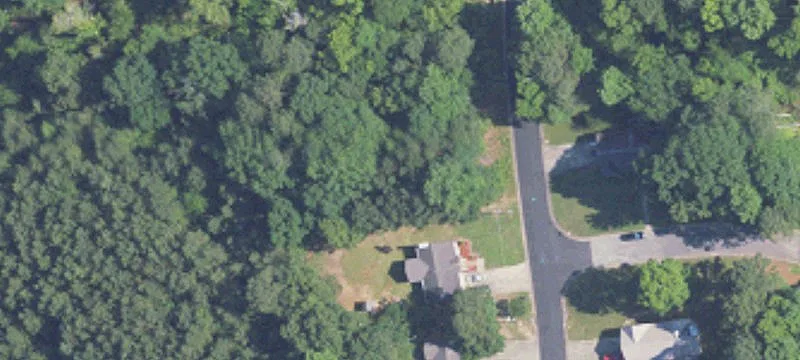 712 Basswood Dr
