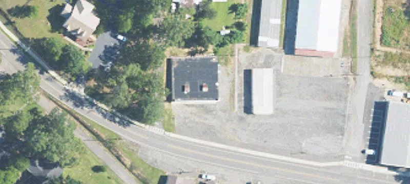 1175 Main St