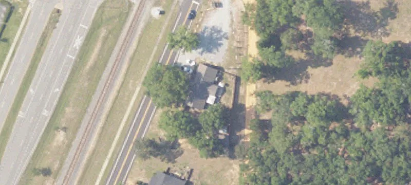 5668 Old Hwy 43