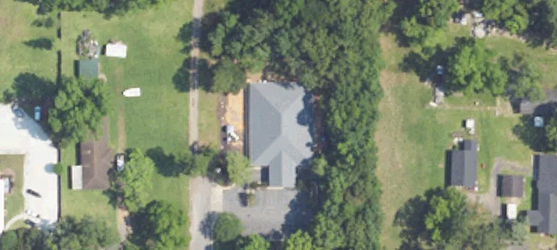 26000 Nelson St