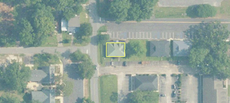 121 Camphor Ave