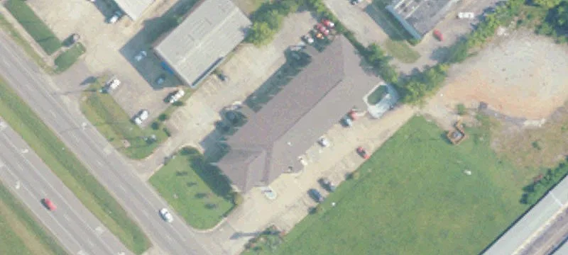 4135 Troy Hwy