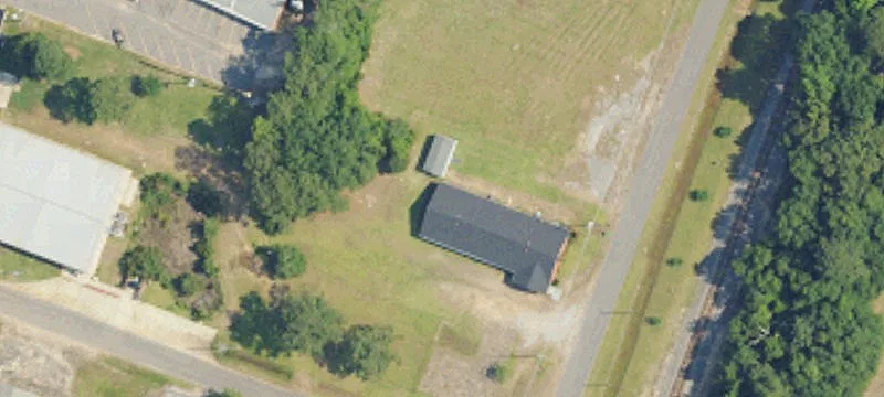 19145 Old Hwy 43