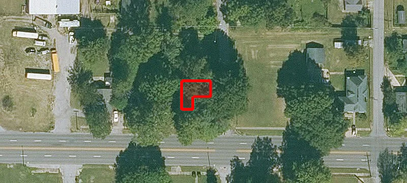1700 Main St