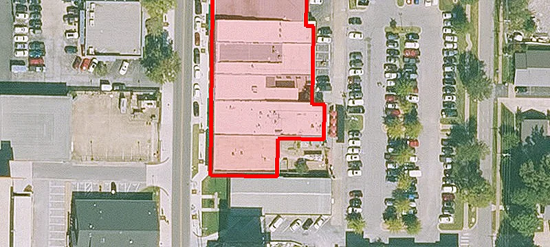 215 Main St