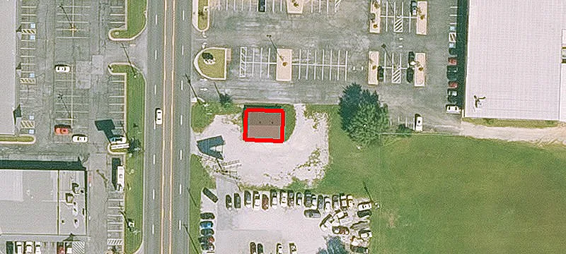 125 Bloomington St