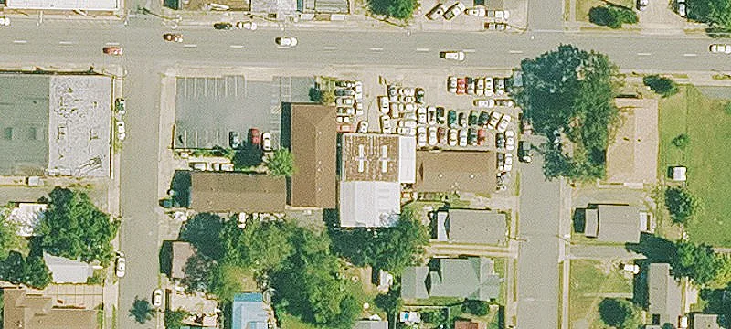 711 Hobson Ave