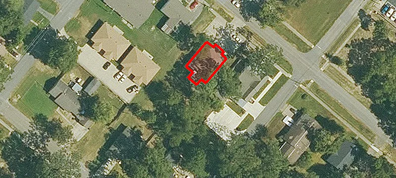 323 Main St