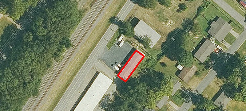 309 Adams St