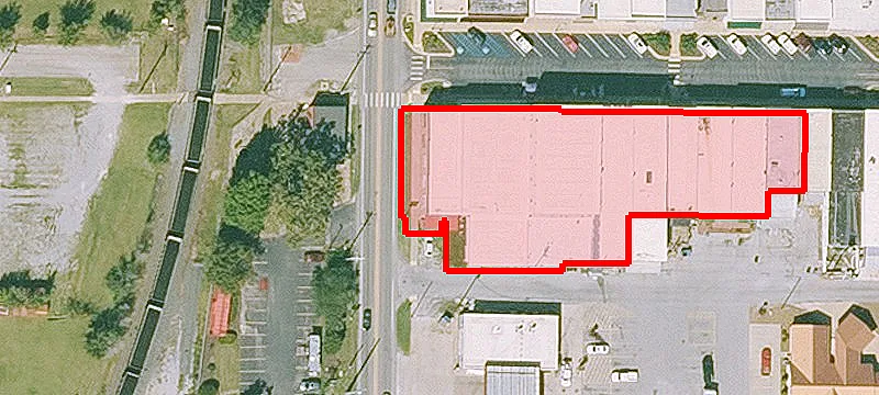 101 Main St