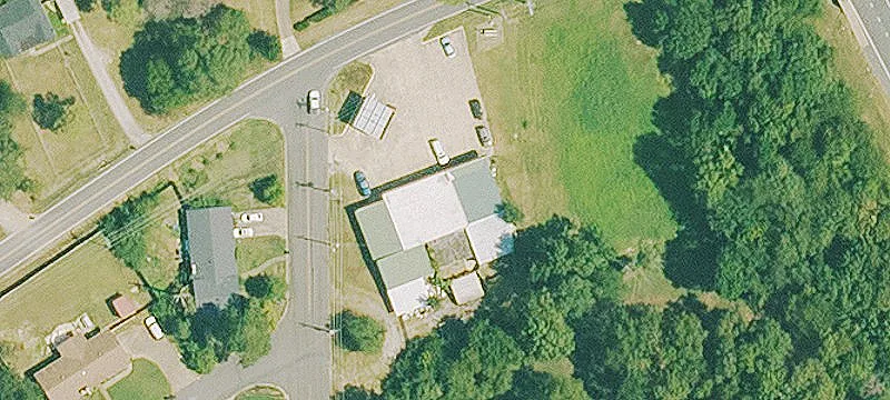 705 Lakeshore Dr