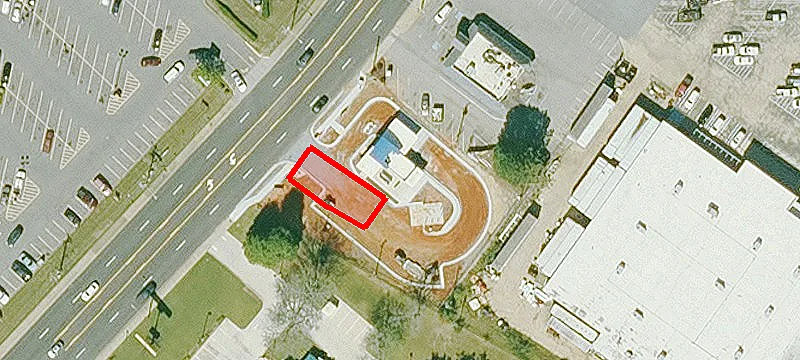 1415 Military Rd