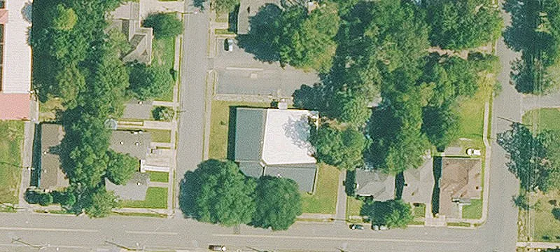 126 Hobson Ave