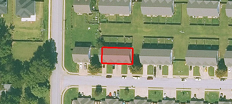932 Meadowlands Dr
