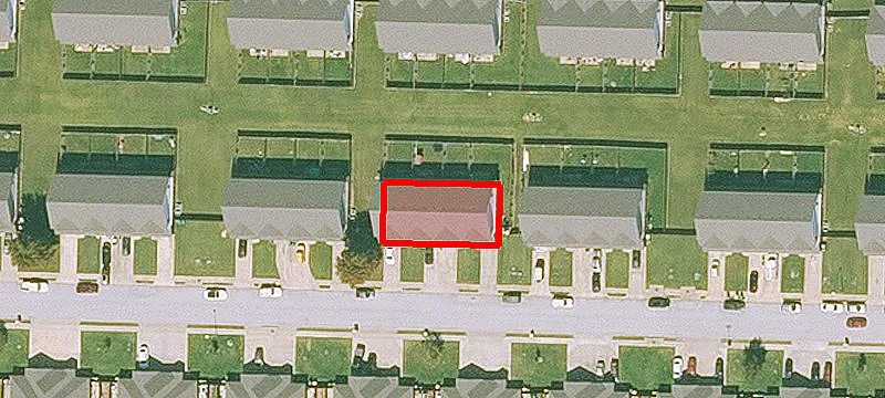 908 Meadowlands Dr