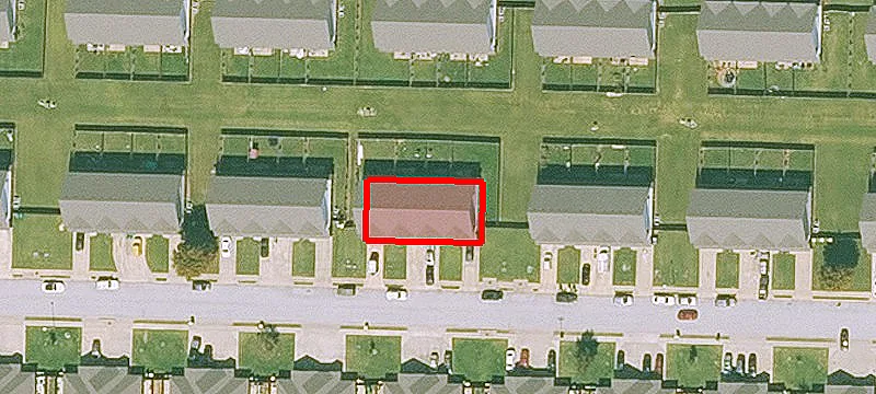 900 Meadowlands Dr