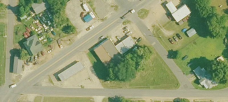 711 Page Ave