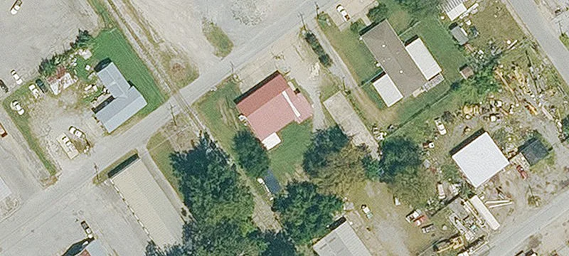 275 College St