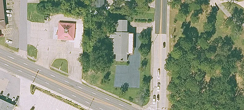 1320 Albert Pike Ave