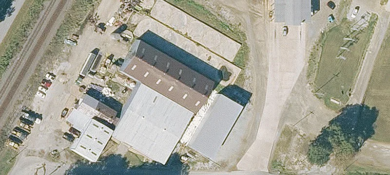 300 1st SE St