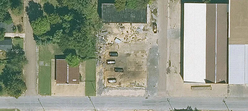 910 Thompson Ave