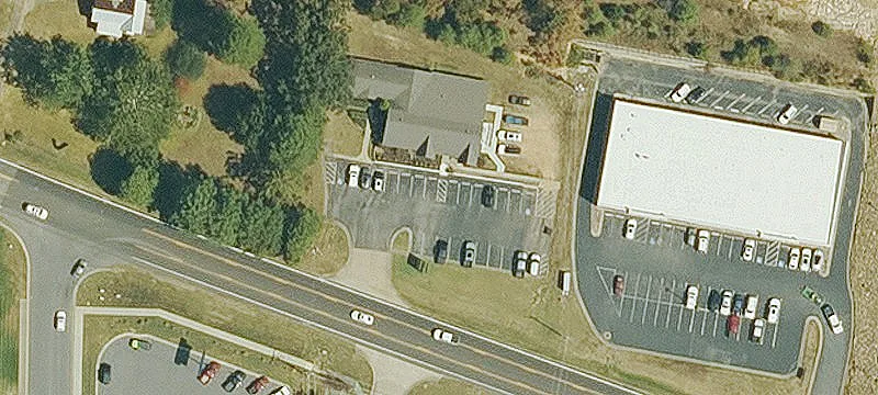 2120 Main St