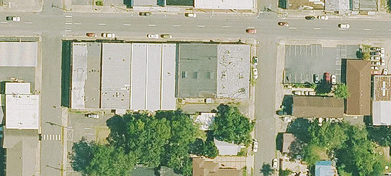 805 Hobson Ave
