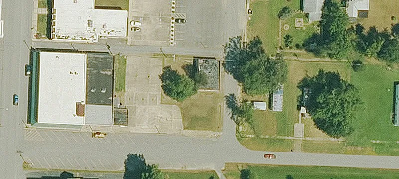 802 Main St