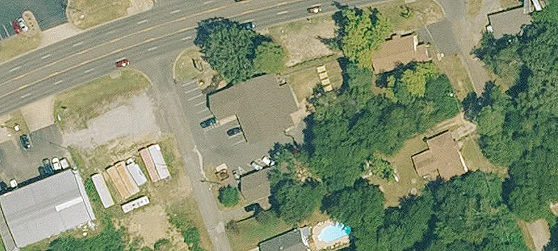 1525 Airport Rd