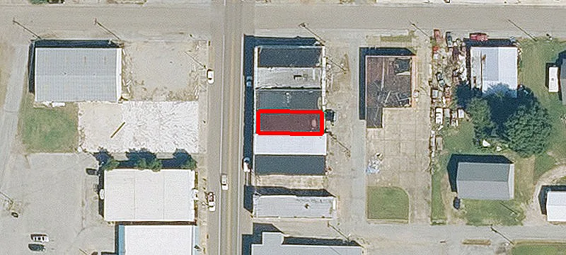 106 Main St